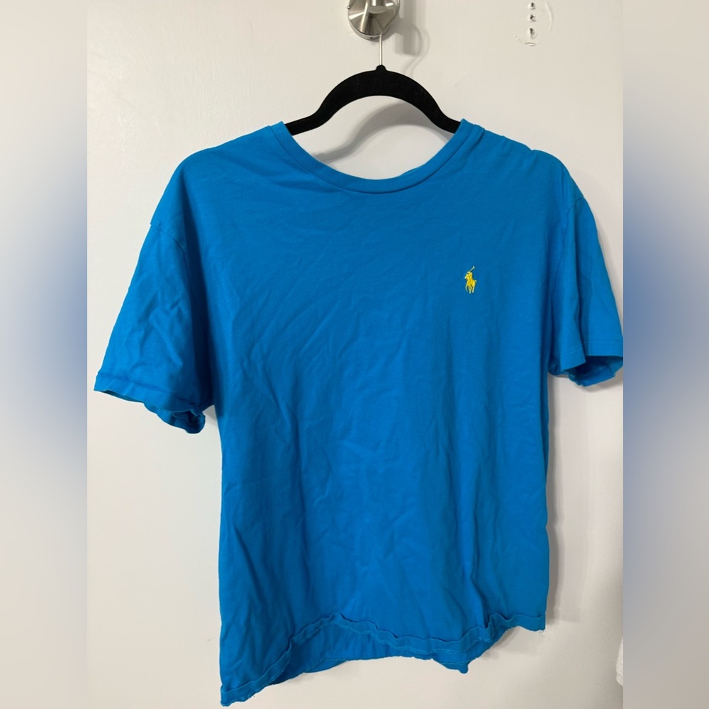 Men’s polo tshirt